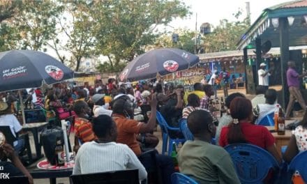 Centrafrique :l’espace culturelle Missy Momo vibre au rythme du concert de Joachim Fayani