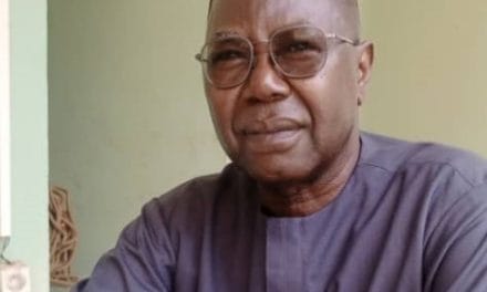 Albert Yaloké-Mokpem : « Notre guerre, c’est de bouter hors duterritoire les groupes armés et non de faire la guerre à nos populations»