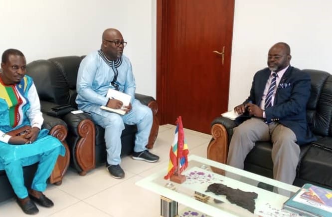 Centrafrique : Rencontre entre le ministre de l’enseignement supérieur et SG de l’AUM en mission à Bangui