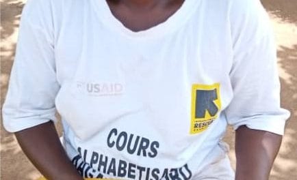 Centrafrique : « Les petits métiers sauvent des vies», déclare Achetou, une veuve déplacée à  Kaga-Bandoro