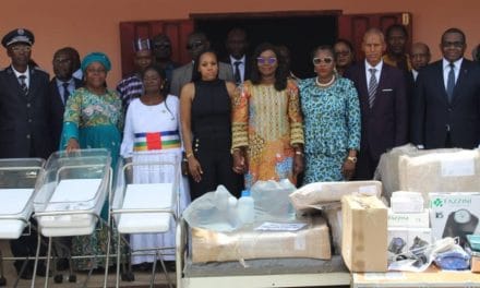 Centrafrique : Remise d’équipements médicaux à la maternité Maman Mongboa près de Damara