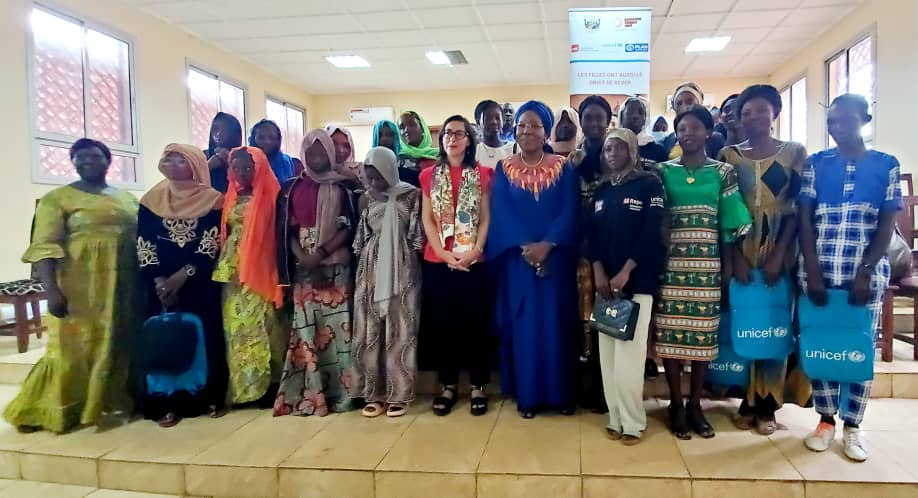 L’UNICEF encourage la scolarisation des filles centrafricaines pour faire d’elles des leaders.