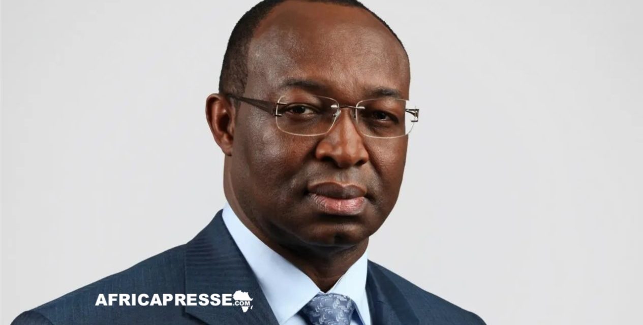 Anicet Georges Dologuélé : « Nous ne pouvons pas applaudir un coup d’État constitutionnel qui consacre la naissance d’une monarchie »