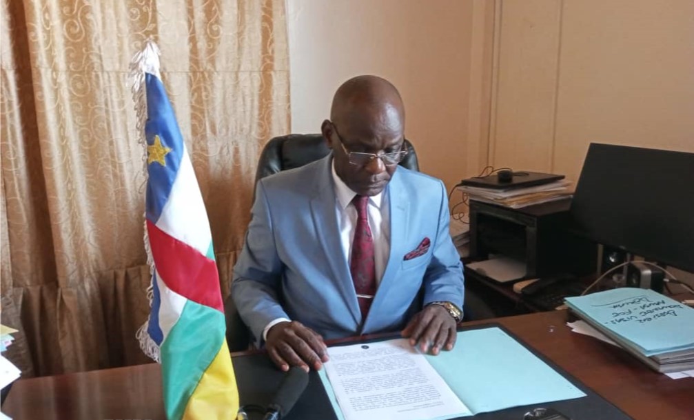 Centrafrique : « Tous contre la corruption en milieu scolaire », Dr Guy Eugène Demba