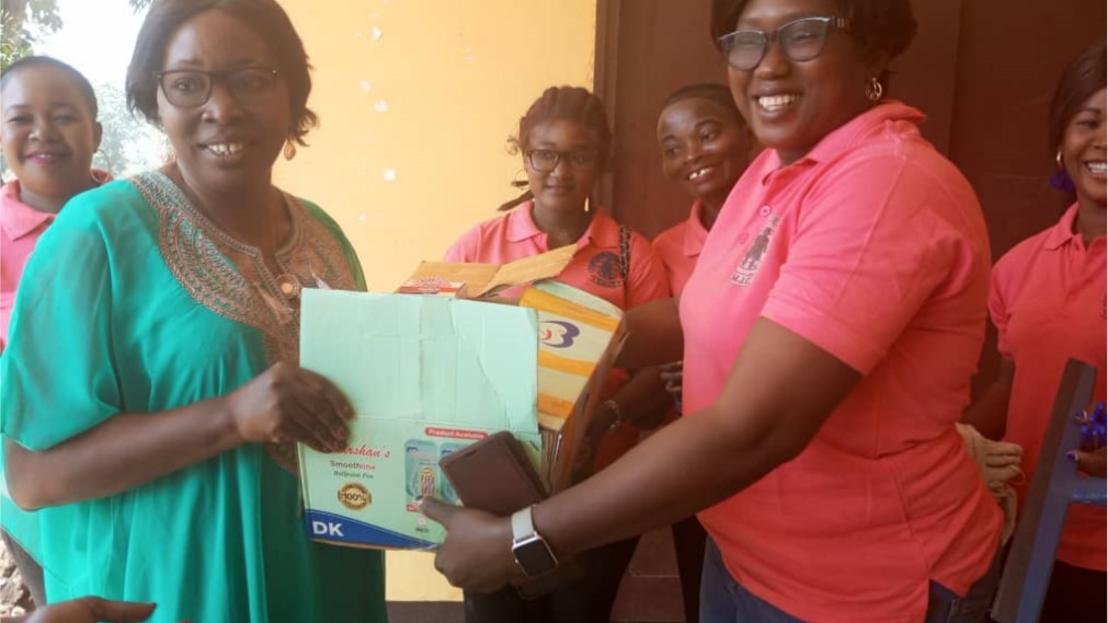 Centrafrique : Remise des kits pédagogiques au lycée Marie Jeanne Caron