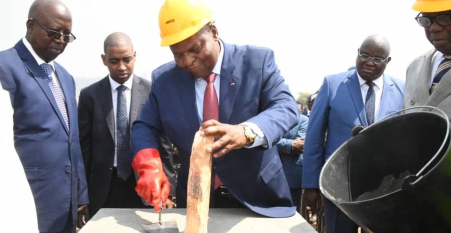 Centrafrique : Plus de 2 milliards de FCFA octroyés par la FIFA pour la construction du centre technique de football féminin « Faustin Archange Touadéra »