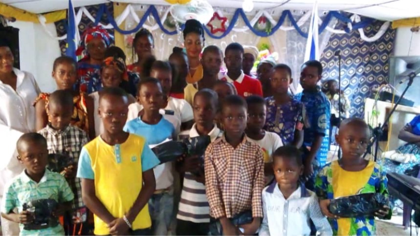 Centrafrique : La fondation coup d’œil sur les orphelins au chevet des orphelins de l’église cité du Christ Universel
