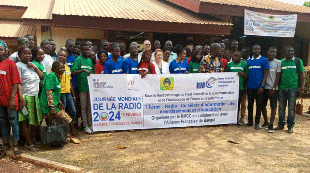 Le RMCC, le HCC et l&rsquo;ambassade de France à Bangui célèbrent la journée mondiale de la radio