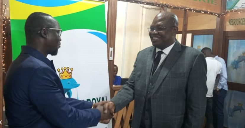 Centrafrique : visite du ministre des PME à l’imprimerie Dauphin Royal à Bangui