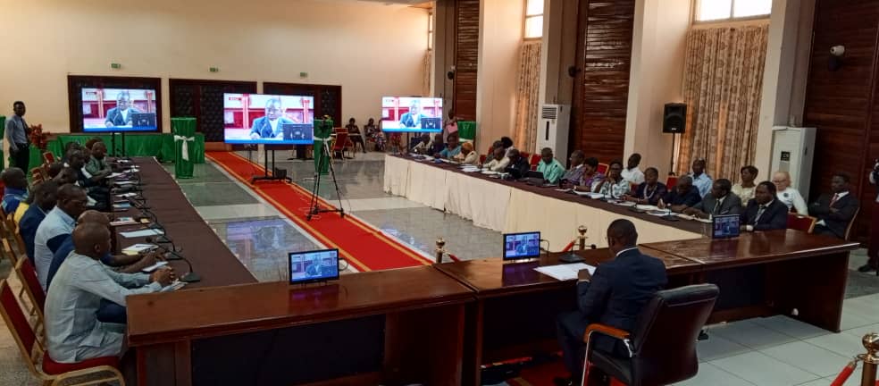 Centrafrique : le  ministre des Mines et de la géologie Rufin Benam Beltoungou rencontre  les responsables de la société BTP
