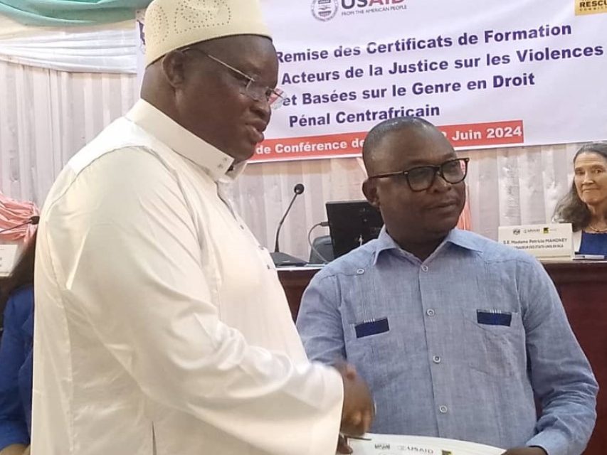 Centrafrique : 50 acteurs judiciaires certifiés après une formation sur la violence sexuelle basée sur le genre