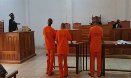 Centrafrique : Trois présumés accusés jugés pour blanchiment simple d’argent, impression et altération des billets de banque