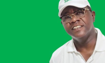 Centrafrique : Le Parti UNIR de Dondra demande à ses militants de s’inscrire sur les fichiers électoraux et salue la levée totale de l’embargo sur les armes.