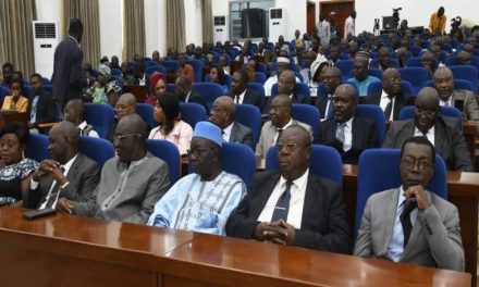 L&rsquo;insatisfaction des journalistes suite au premier déjeuner de presse avec le président Touadéra
