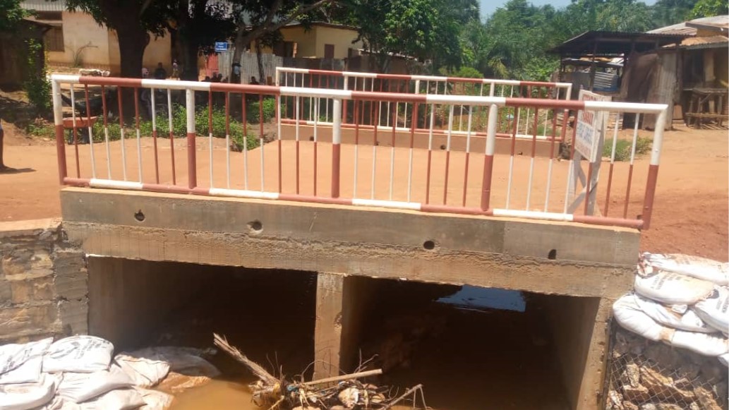 Centrafrique : La réhabilitation du pont de Mbossoro, les autorités locales s’accusent mutuellement