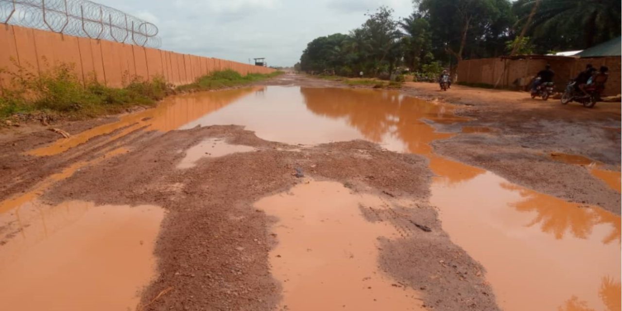 Centrafrique : Plainte des usagers du tronçon aéroport-marché-tournant face à la dégradation avancée de cette route