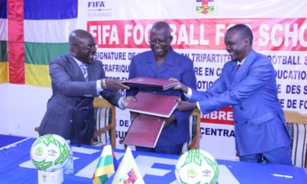 Centrafrique : Deux ministères et la Fédération de foot signent la convention tripartite « foot à l’école »