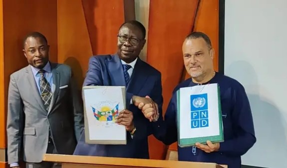Centrafrique : Le gouvernement accorde un financement d’environ 404 millions FCFA au PNUD pour les élections locales