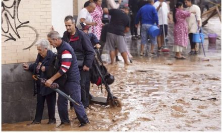 Le Maroc disposé à déployer une équipe en Espagne frappé par les inondations