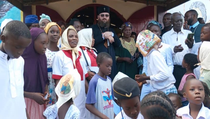 Centrafrique : L&rsquo;Exarchat Patriarcat d’Afrique Métropolite Constantin célèbre la première sainte liturgie à l&rsquo;église orthodoxe Moscou à Bangui