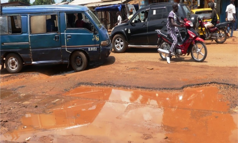 Centrafrique : Difficile accès au quartier orchidée dans la commune de Bimbo, les élèves se plaignent en cette rentrée scolaire