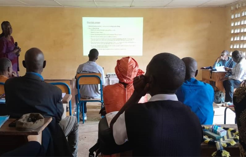 Centrafrique : les leaders communautaires de Bimbo 2 outillés sur l’engagement communautaire pour la santé dans le cadre du projet Maïngo