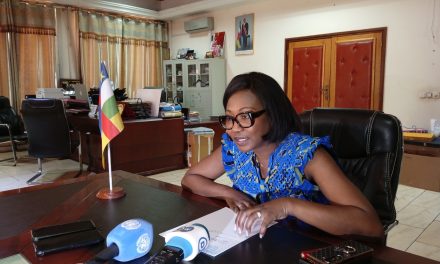 Centrafrique : la Ministre des Affaires étrangères confirme l&rsquo;exemption de visa pour les passeports diplomatiques et de services entre la RCA et la Russie