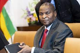 Le Président TOUADERA annonce une aide financière de 500.000 dollars au cycle de financement de l’OMS