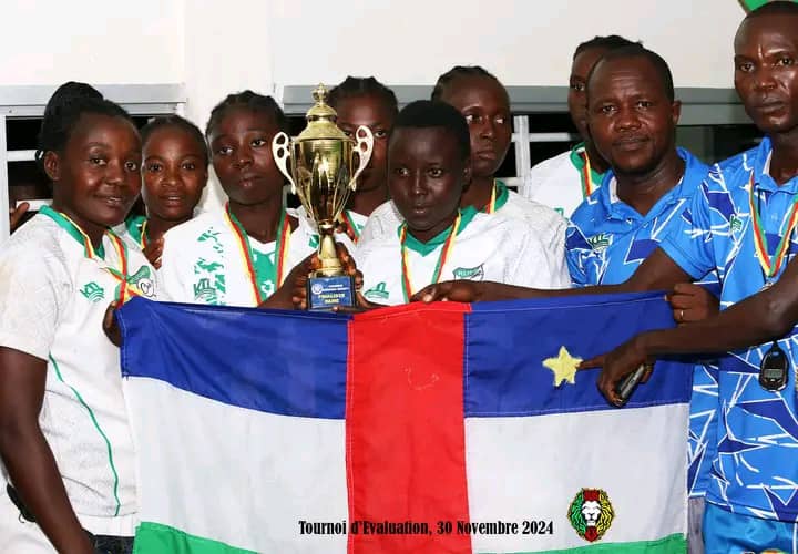 Cameroun :  L&rsquo;équipe Danzi Rugby Club de Centrafrique  sacrée vice championne du tournoi international de rugby à 7 au Cameroun