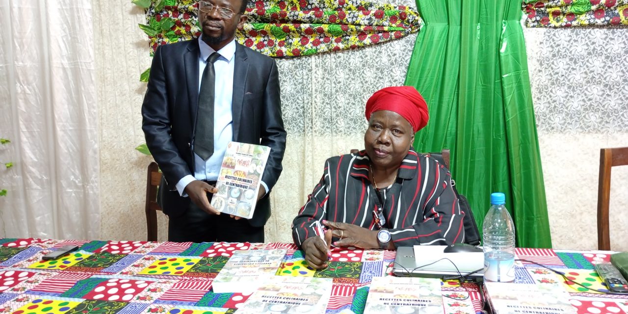 Centrafrique : dédicace du livre « Les recettes culinaires de Centrafrique » de Professeure Georgette Florence Koyt-Déballé