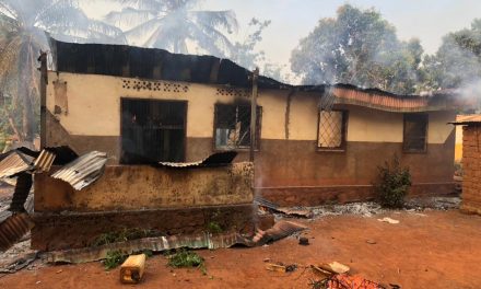 Centrafrique : un violent incendie a ravagé une maison de six chambres au quartier Fouh