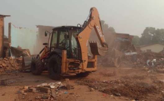 Centrafrique : démolition du bâtiment de l’ONG UTEFAJEDE et quelques boutiques illégales au marché Pétévo