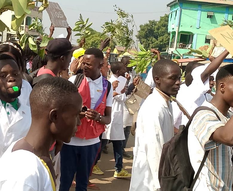 Centrafrique : les élèves de l’École nationale d’élevage de Bouar réclament 8 mois d’arriérés de bourse