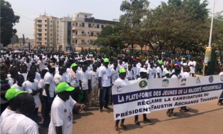 Centrafrique : la plateforme des jeunes de la majorité présidentielle réclame la candidature de Touadéra à l’élection présidentielle de 2025