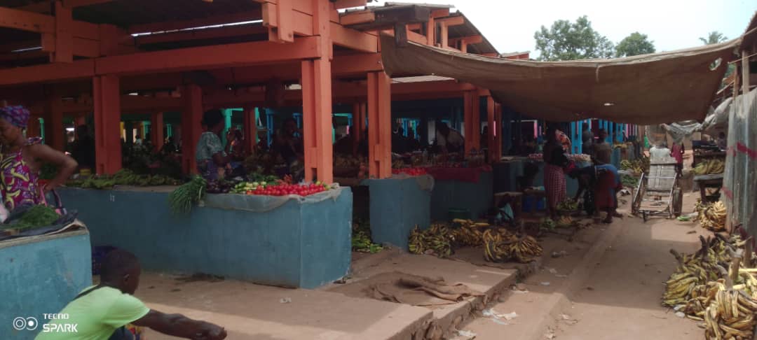 Centrafrique : les commerçants du marché de Pétévo déplorent un manque de toilette publique et d&rsquo;eau courante