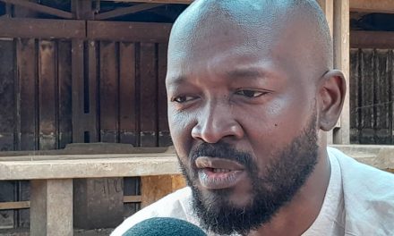 Centrafrique : le promoteur du marché Pétévo Crépin Ngoko Zénguet, hausse le ton sur les manœuvres d’intimidation et chantages du maire Emile Gros Raymond Nakombo