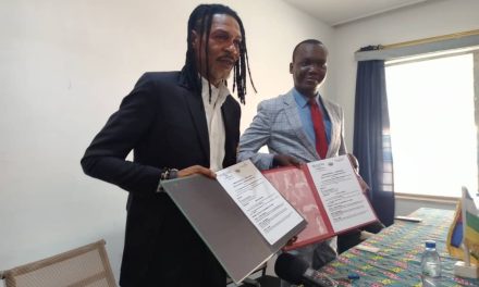 Centrafrique : Rigobert Song devient officiellement l&rsquo;entraîneur des fauves de Bas-Oubangui
