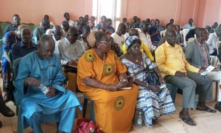 Centrafrique : le projet MAINGO sensibilise les chefs de quartiers de Bimbo sur les soins de santé communautaire 