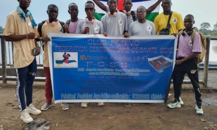 Centrafrique : départ des fauves de Bas-Oubangui de savate-boxe française pour le Congo Brazzaville