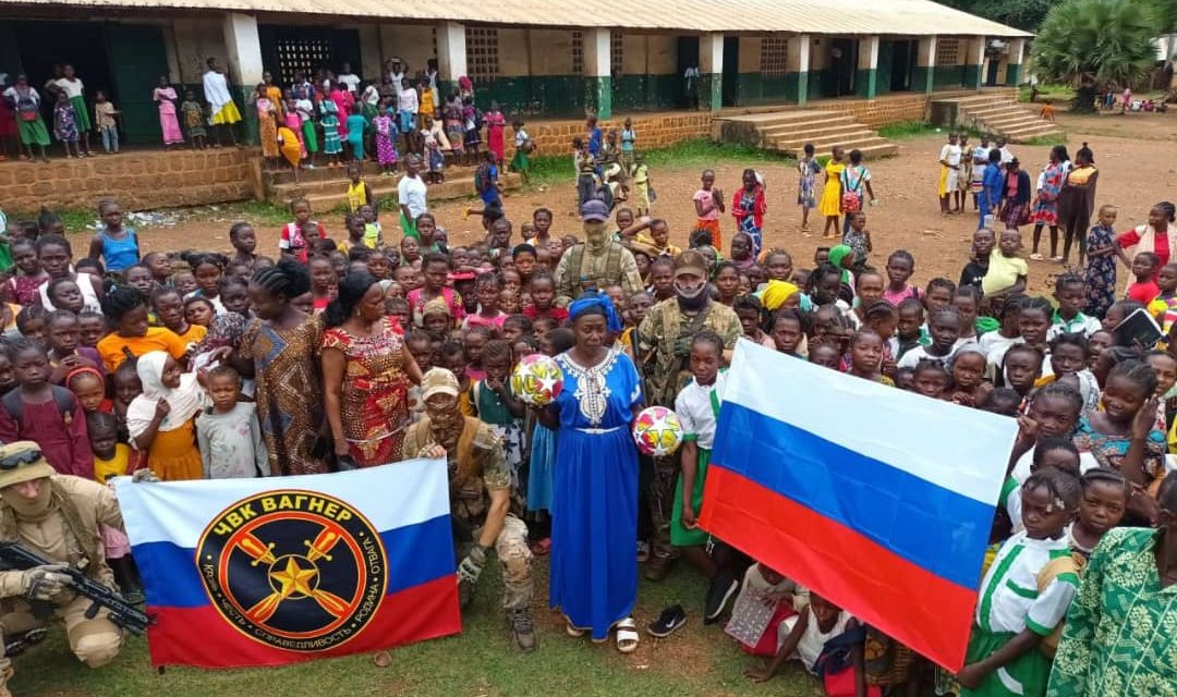 Centrafrique : Rencontre entre des instructeurs russes et les écoliers de Boda autour des valeurs du sport
