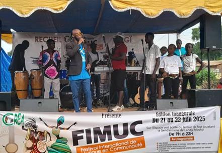 Le Centrafrique célèbre le Festival international de musique en communauté à Landja
