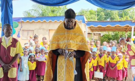 Dans une atmosphère d&rsquo;action de grâce, les écoliers de Saint Sergueï de Rafdonege boucle l&rsquo;année scolaire 2024-2025