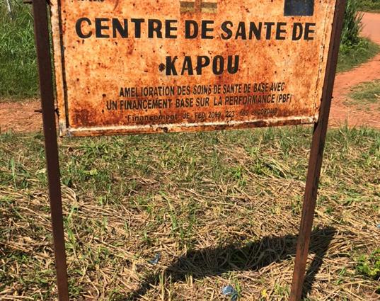 Centrafrique : grave déficit en moyens au centre de santé de Kapou, 15 000 habitants pour seulement deux agents de santé
