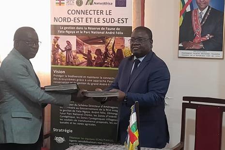 Une convention de partenariat signée entre l’université de Bangui et African Parks RCA