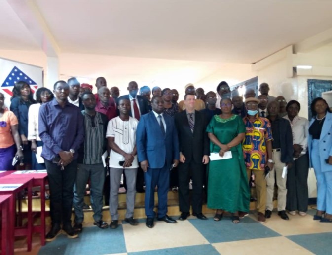 Centrafrique : l’Université de Bangui inaugure un American Corner, nouvel espace d’échange et d’apprentissage