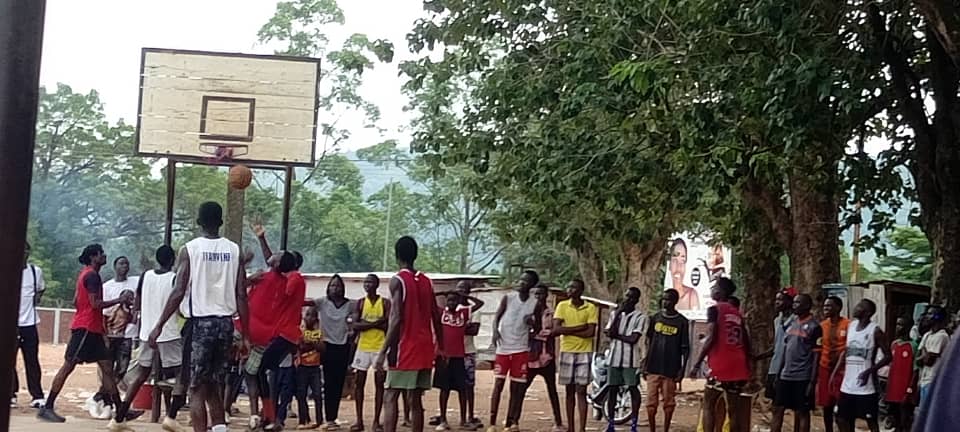 Centrafrique : le Tournoi Tongolo Basketball Club s’est achevé avec succès à Ouango, une initiative au service de la cohésion sociale
