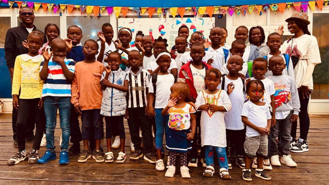 Les enfants de la Mission Temple de l’Éternel découvrent la poésie et la littérature russes à la maison russe de Bangui
