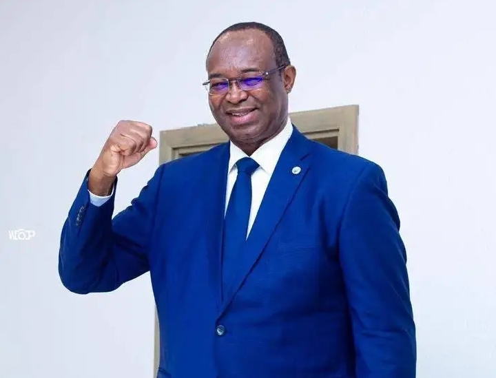 Centrafrique : Anicet Georges Dologuélé, chef de file de l’opposition renonce à sa nationalité française
