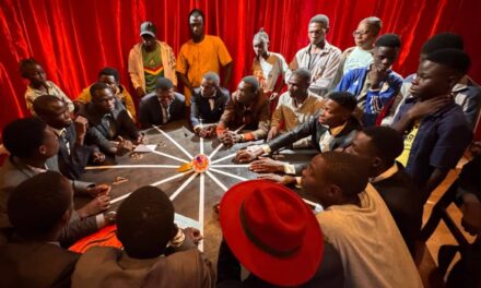 Célébration à la maison russe de Bangui du 50e anniversaire de « Quoi ? Où ? Quand ? » : Un tournoi étudiant qui unit cultures et érudition