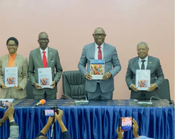Centrafrique : signature d’une nouvelle stratégie de coopération entre le gouvernement centrafricain et l’OMS